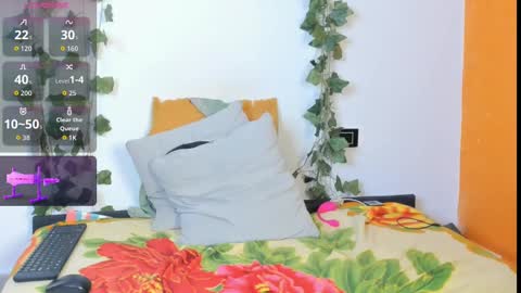 Snapshot of cataleya19__ chatting on 10-08-25, 10:24 cataleya19__ online show from 10-08-25, 10:24