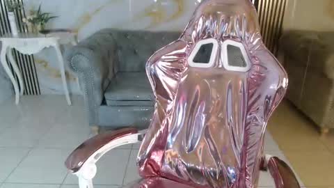 Catalina  online show from 02-22-26, 12:47