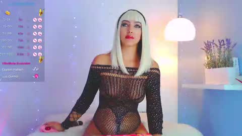 Catalina lovers online show from 02-20-25, 04:46