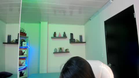 Snapshot of catalina_naughtyy chatting on 12-06-24, 09:13 Catalina online show from 12-06-24, 09:13