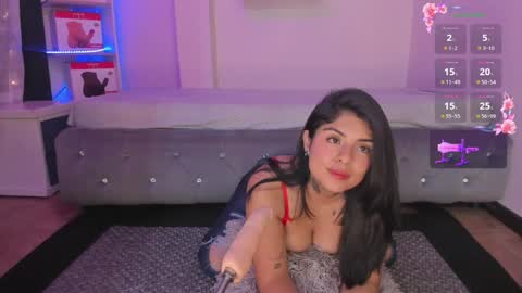 Snapshot of catalina_naughtyy chatting on 01-20-25, 11:10 Catalina online show from 01-20-25, 11:10