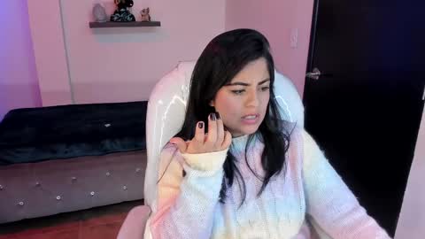 Snapshot of catalina_naughtyy chatting on 02-26-25, 12:16 Catalina online show from 02-26-25, 12:16