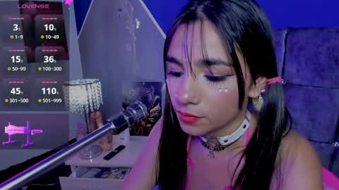 catalina_whore1 online show from 04-24-26, 08:11