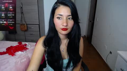 catalinahounn online show from 12-30-24, 04:19