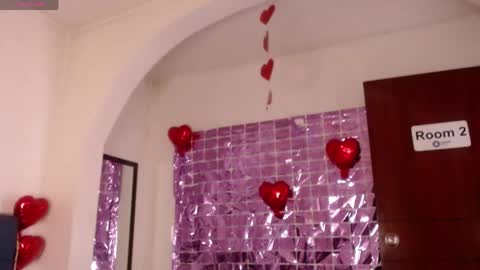catalinajane1 online show from 05-19-26, 07:20