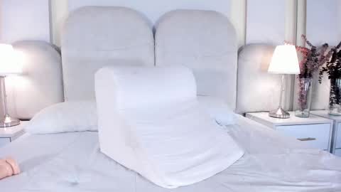 Call me Cata  online show from 12-15-24, 12:18