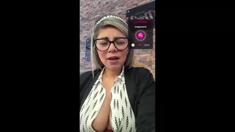 Snapshot of cataoffice_01 chatting on 12-18-25, 04:24 CATA online show from 12-18-25, 04:24