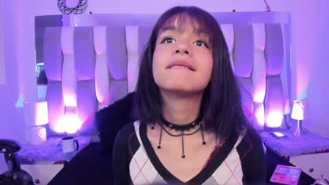 Cat  online show from 12-12-24, 12:33