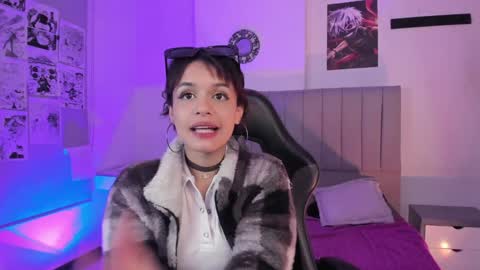 Cat  online show from 01-11-25, 02:09