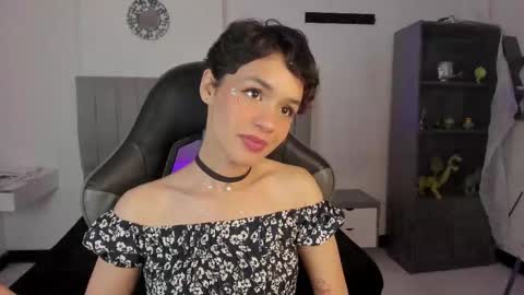 Cat  online show from 02-18-25, 08:25