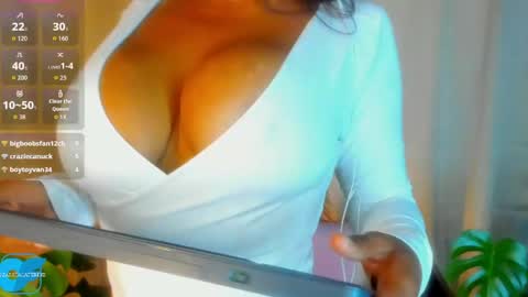 Snapshot of caterinezapataa chatting on 03-09-26, 10:30 Caterine Zapata online show from 03-09-26, 10:30