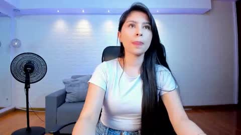 Catalina Santana online show from 09-26-25, 07:29