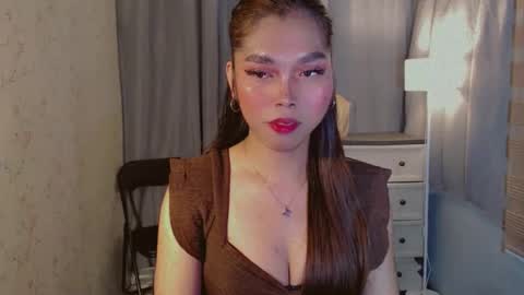 catherine_365 online show from 12-05-25, 07:21