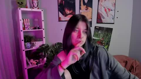 Catherine online show from 04-24-26, 08:22