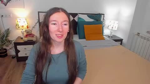 Catrin online show from 02-08-25, 06:12