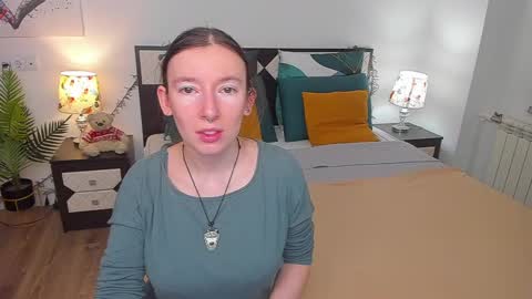 Catrin online show from 02-25-25, 02:36