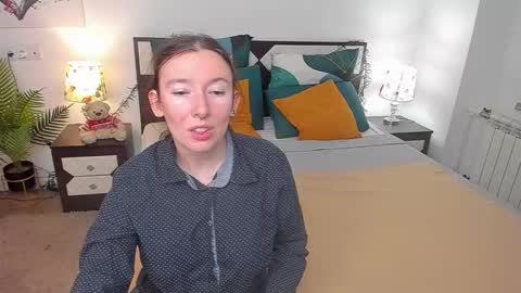 Catrin online show from 09-22-25, 05:53