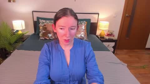 Catrin online show from 03-28-26, 02:11
