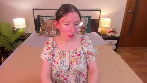 Catrin online show from 04-28-26, 04:17