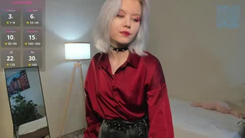 Mia online show from 04-18-26, 11:03