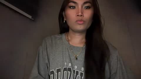 Snapshot of cathy_sanches chatting on 06-13-26, 01:47 cathy online show from 06-13-26, 01:47