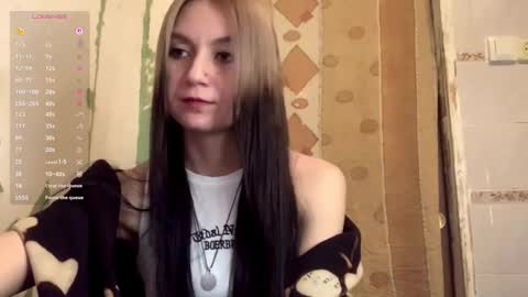 Lola online show from 10-16-25, 09:27