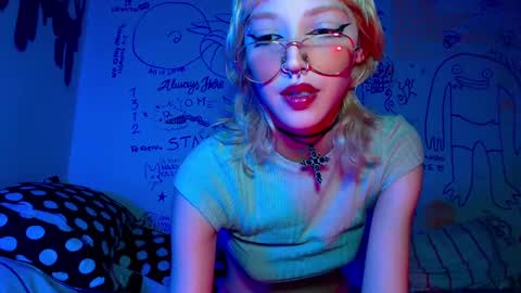 Cat online show from 01-29-25, 12:12