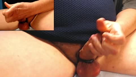 Snapshot of catlover03 chatting on 01-21-25, 12:18 Mike online show from 01-21-25, 12:18