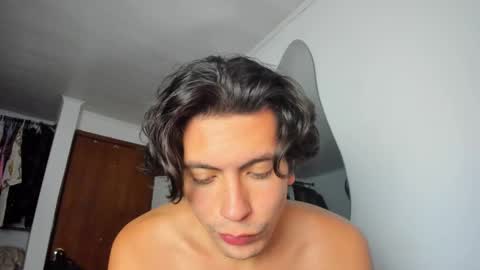 catnuaa online show from 12-27-24, 03:42