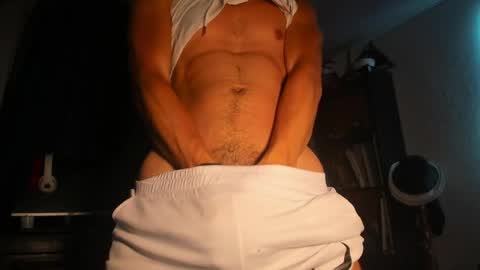 Snapshot of catnuaa chatting on 05-13-26, 01:25 catnuaa online show from 05-13-26, 01:25