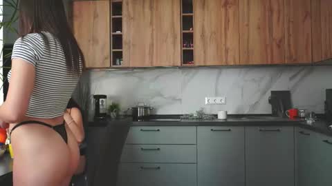 Snapshot of catolinanight chatting on 11-20-25, 06:13 catolinanight online show from 11-20-25, 06:13