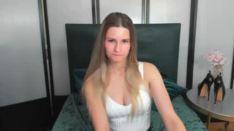 CatrinGood online show from 05-19-26, 07:47