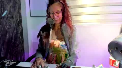 Snapshot of catt_evans1 chatting on 12-03-24, 11:02 CATT EVANS online show from 12-03-24, 11:02