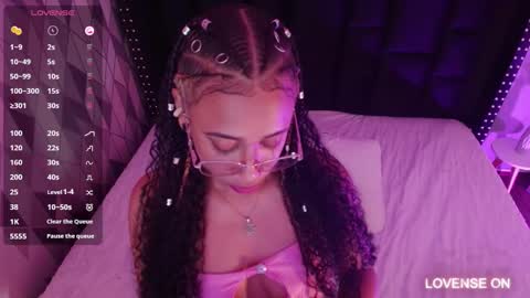 Snapshot of cattaleeyaa chatting on 12-21-24, 07:45 CATALEYA  online show from 12-21-24, 07:45