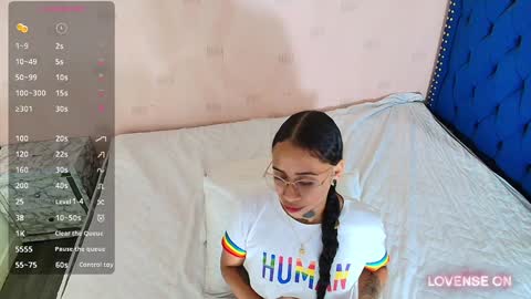 Snapshot of cattaleeyaa chatting on 12-22-24, 06:37 CATALEYA  online show from 12-22-24, 06:37
