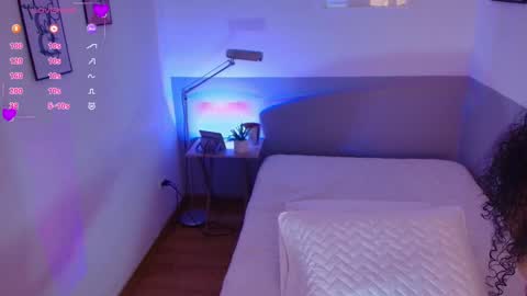 Snapshot of cattaleeyaa chatting on 01-15-25, 02:49 CATALEYA  online show from 01-15-25, 02:49
