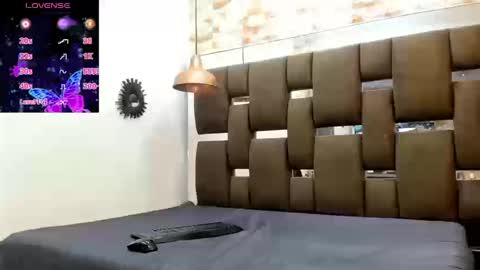 Snapshot of cattaleyaqueen_ chatting on 09-15-25, 03:23 cattaleyaqueen_ online show from 09-15-25, 03:23