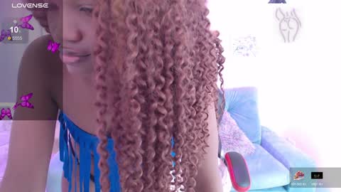 Snapshot of cattalheya chatting on 01-30-25, 03:29 Catta online show from 01-30-25, 03:29