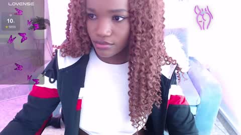 Snapshot of cattalheya chatting on 02-19-25, 03:38 Catta online show from 02-19-25, 03:38