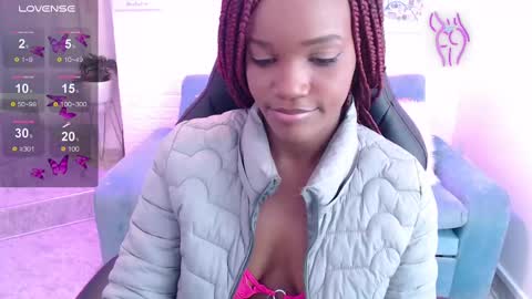 Snapshot of cattalheya chatting on 03-06-25, 03:56 Catta online show from 03-06-25, 03:56