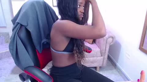 Snapshot of cattalheya chatting on 11-07-25, 12:38 Catta online show from 11-07-25, 12:38