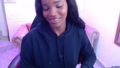 Snapshot of cattalheya chatting on 11-10-25, 12:26 Catta online show from 11-10-25, 12:26