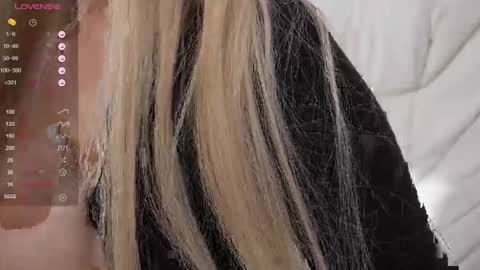 cattch_me online show from 10-31-25, 09:10