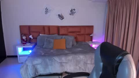 Snapshot of catti_brie_ chatting on 11-28-25, 11:46 catti_brie_ online show from 11-28-25, 11:46