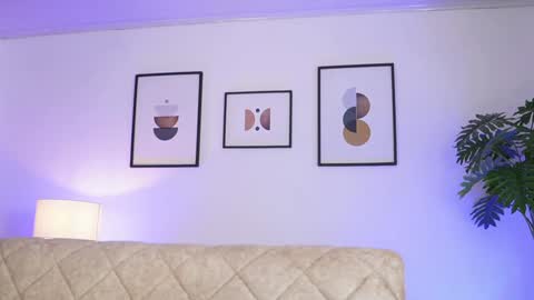 Snapshot of cattleyascaly chatting on 12-09-24, 08:01 cattleyascaly online show from 12-09-24, 08:01