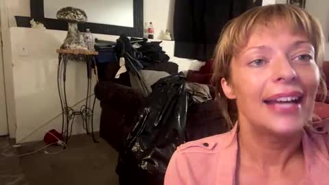 Snapshot of cattypants chatting on 05-20-26, 07:58 cattypants online show from 05-20-26, 07:58