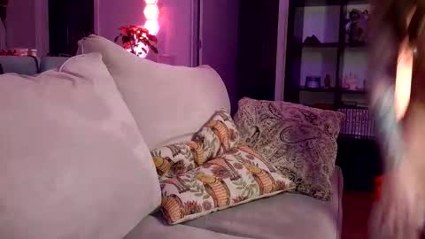 Cayla online show from 02-14-26, 06:32