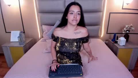 Snapshot of caylincollins chatting on 01-31-25, 10:42 caylincollins online show from 01-31-25, 10:42