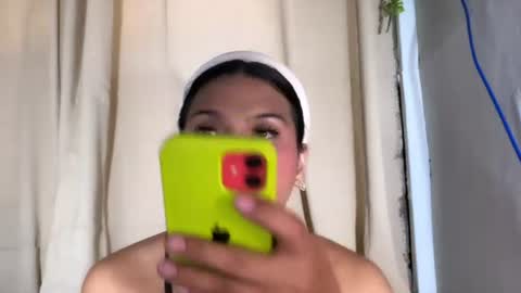 The Queen Named ADDISON online show from 07-09-26, 07:34