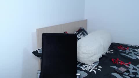 Snapshot of cazadora80s chatting on 12-07-24, 08:49 cazadora80s online show from 12-07-24, 08:49